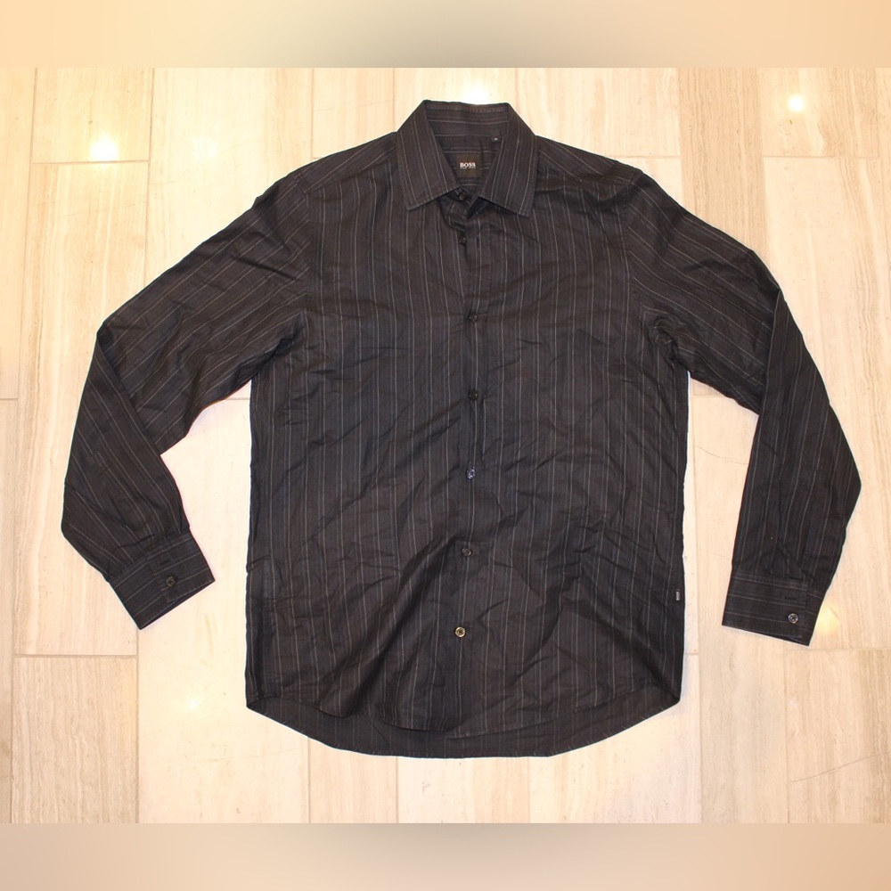 Hugo Boss Button Up - Picture 5 of 5